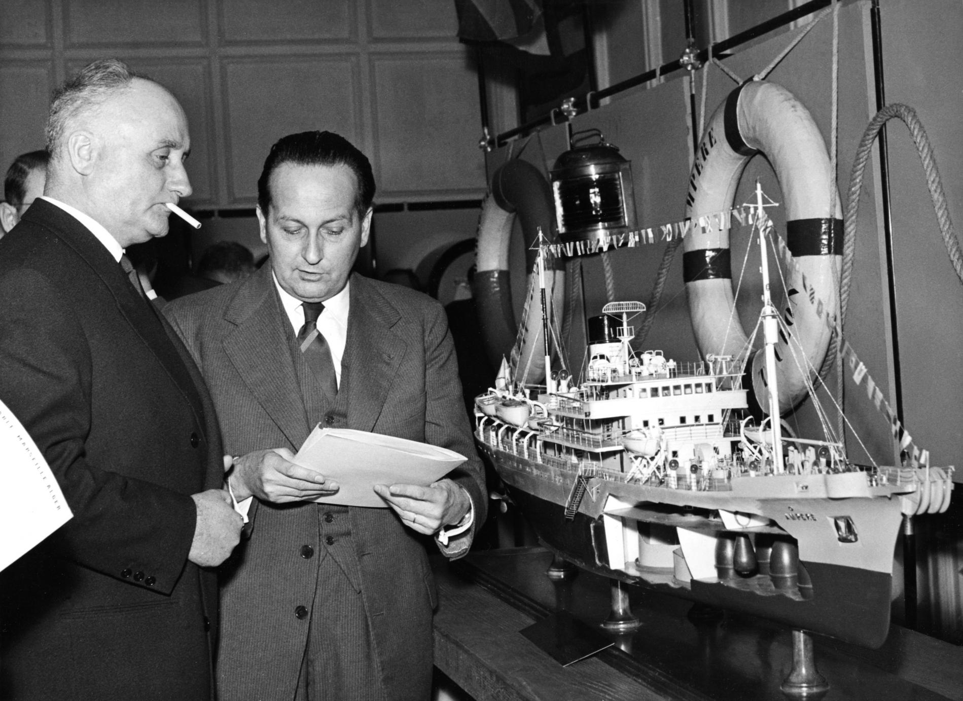 1958.01.10InaugCsmMarseilleAlger1Ref147837-01