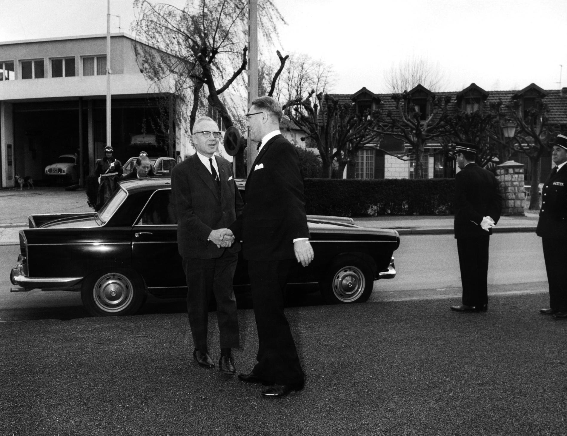 1965.02.15InaugurationPentacontaEaubonneAn00