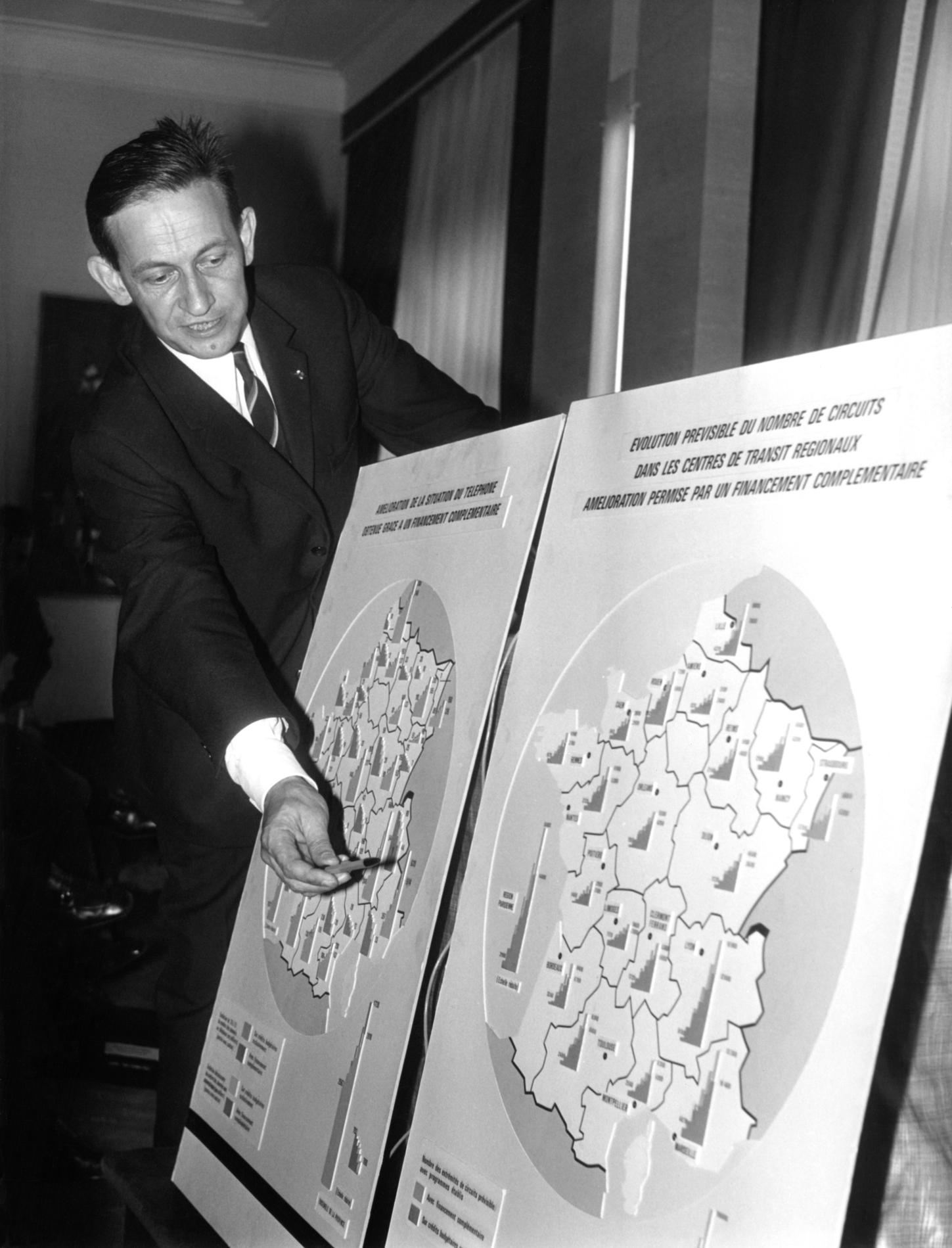 1969.09.24ConferencePresseRobertGalley