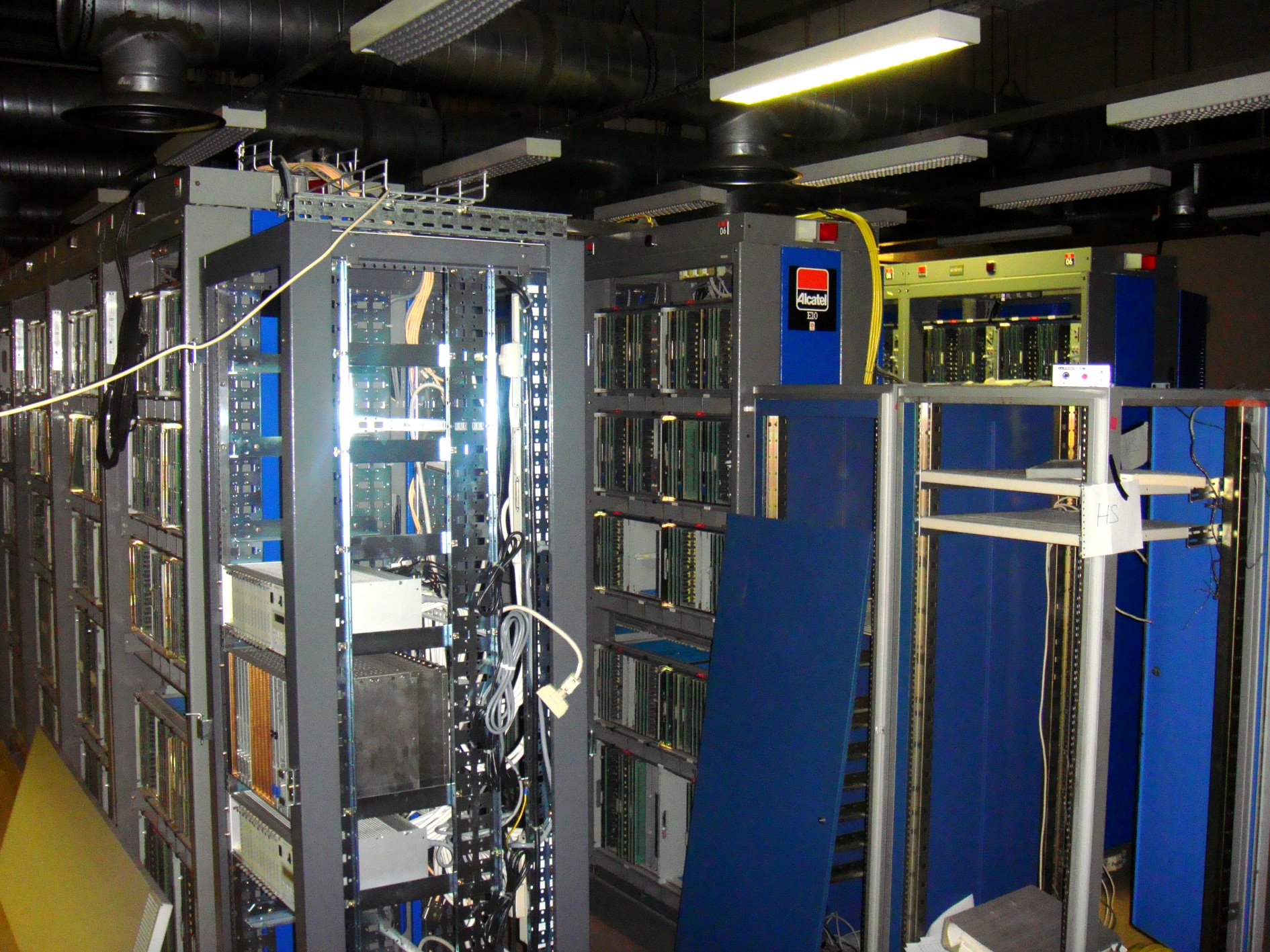 E10.5PaviParisBeaujonVueDemontageEnCours