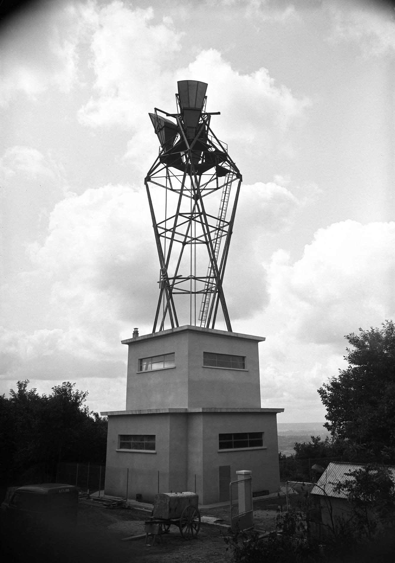 1953.04TourCormeillesEnParisisNum107407
