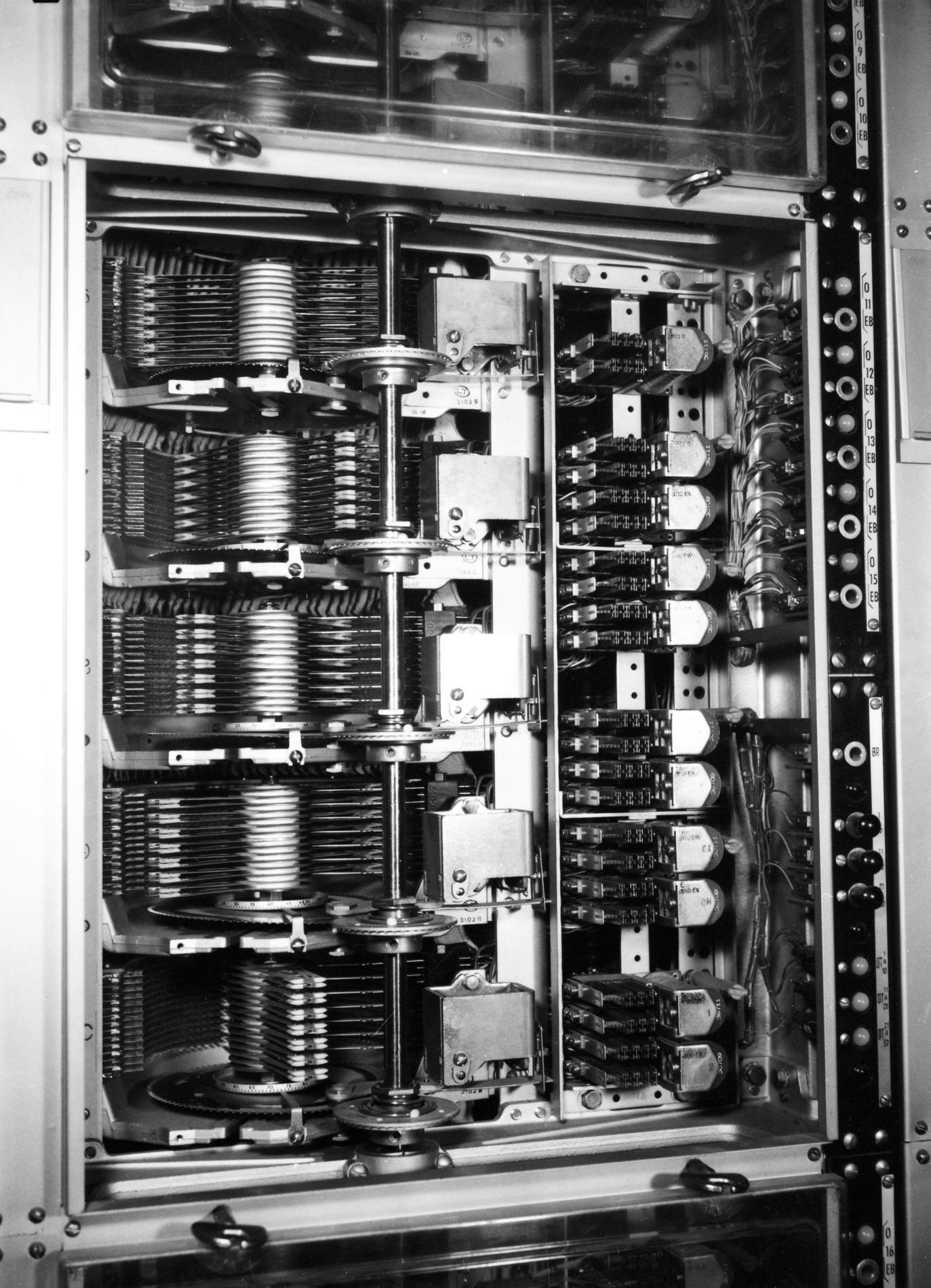1958CadreCommutateurRotary7B1