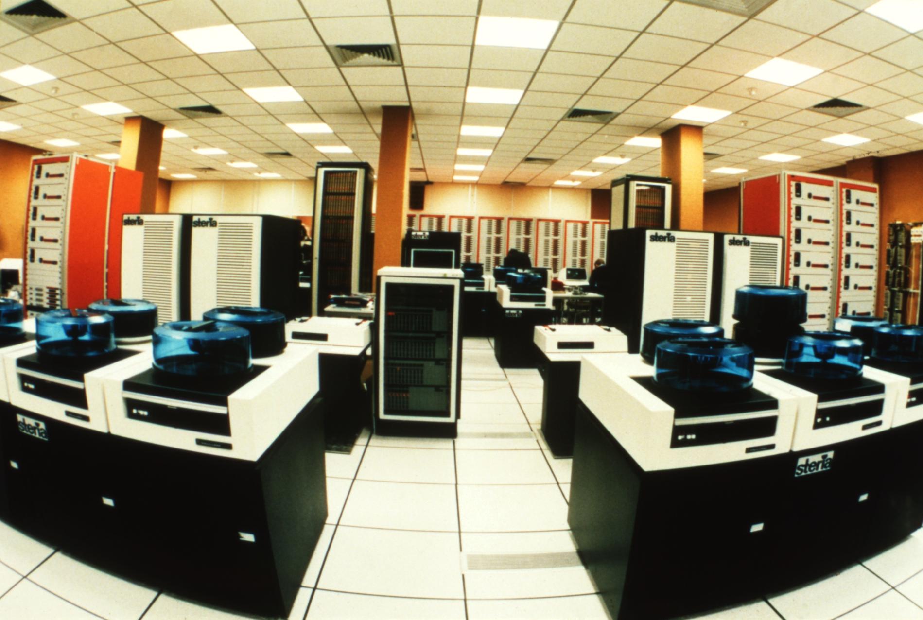 1981CentreTeletelVelizyVETL