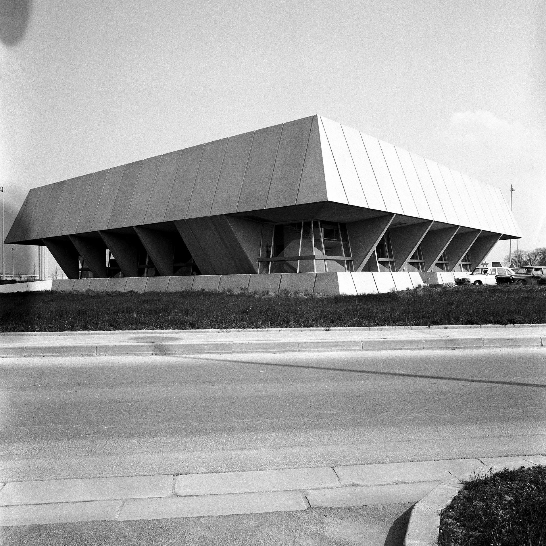 1974.04.05MetaCentrexAEN1Num74-650