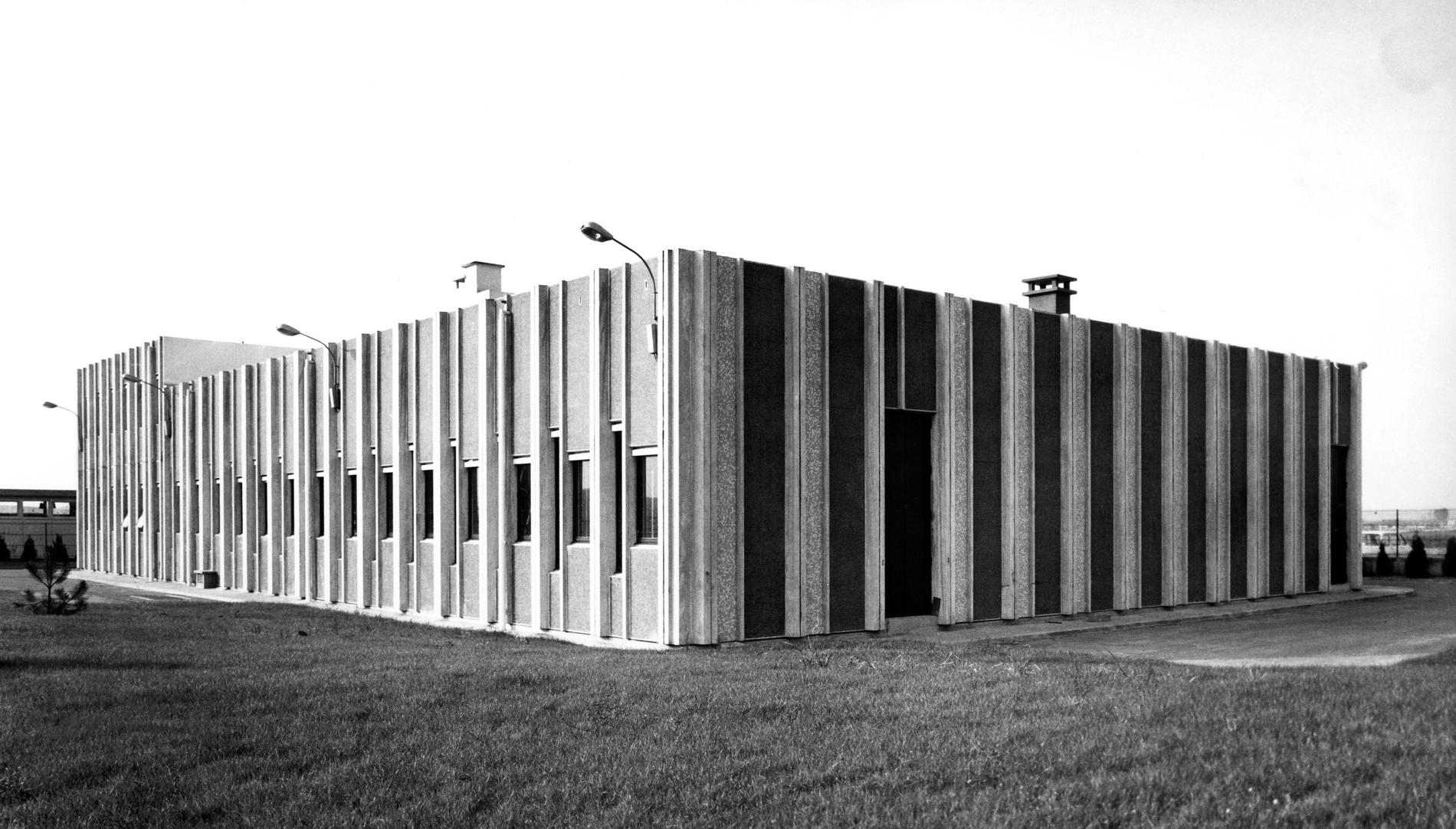 1973.11CentreTelephoniquePlaisir001