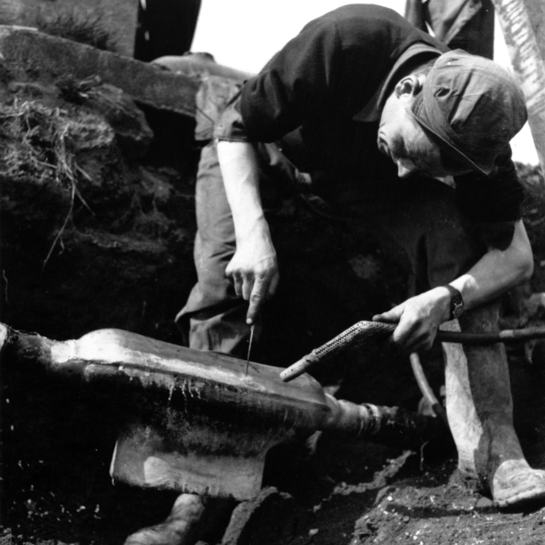 1953OuvertureManchonPlomb