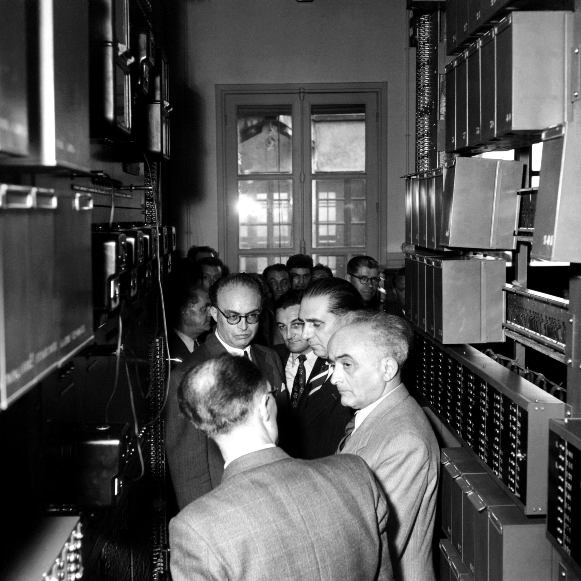 1951.12.01InaugParisLyonAutom2FRref134292