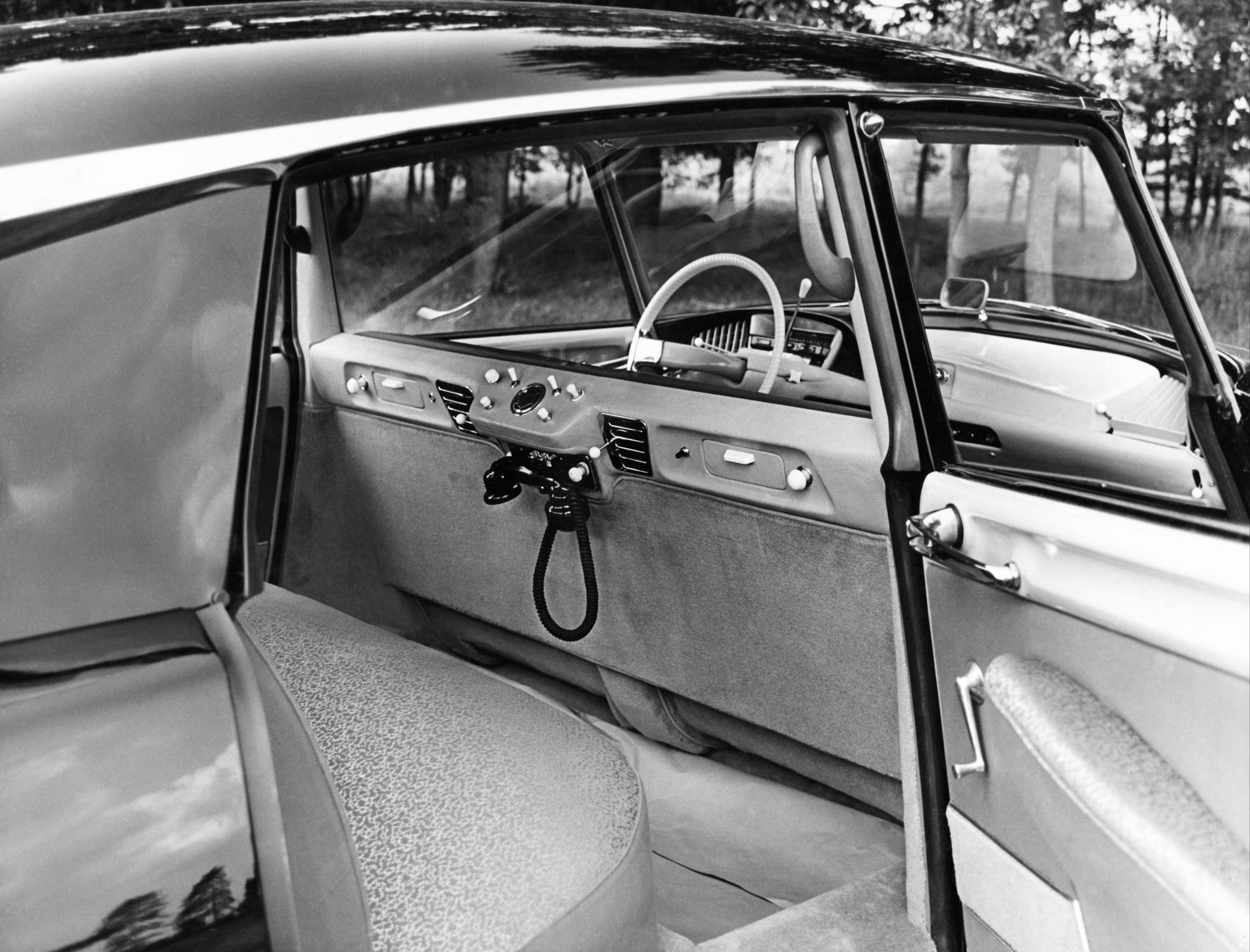 1956RadiotelephoneR150CitroenDS19