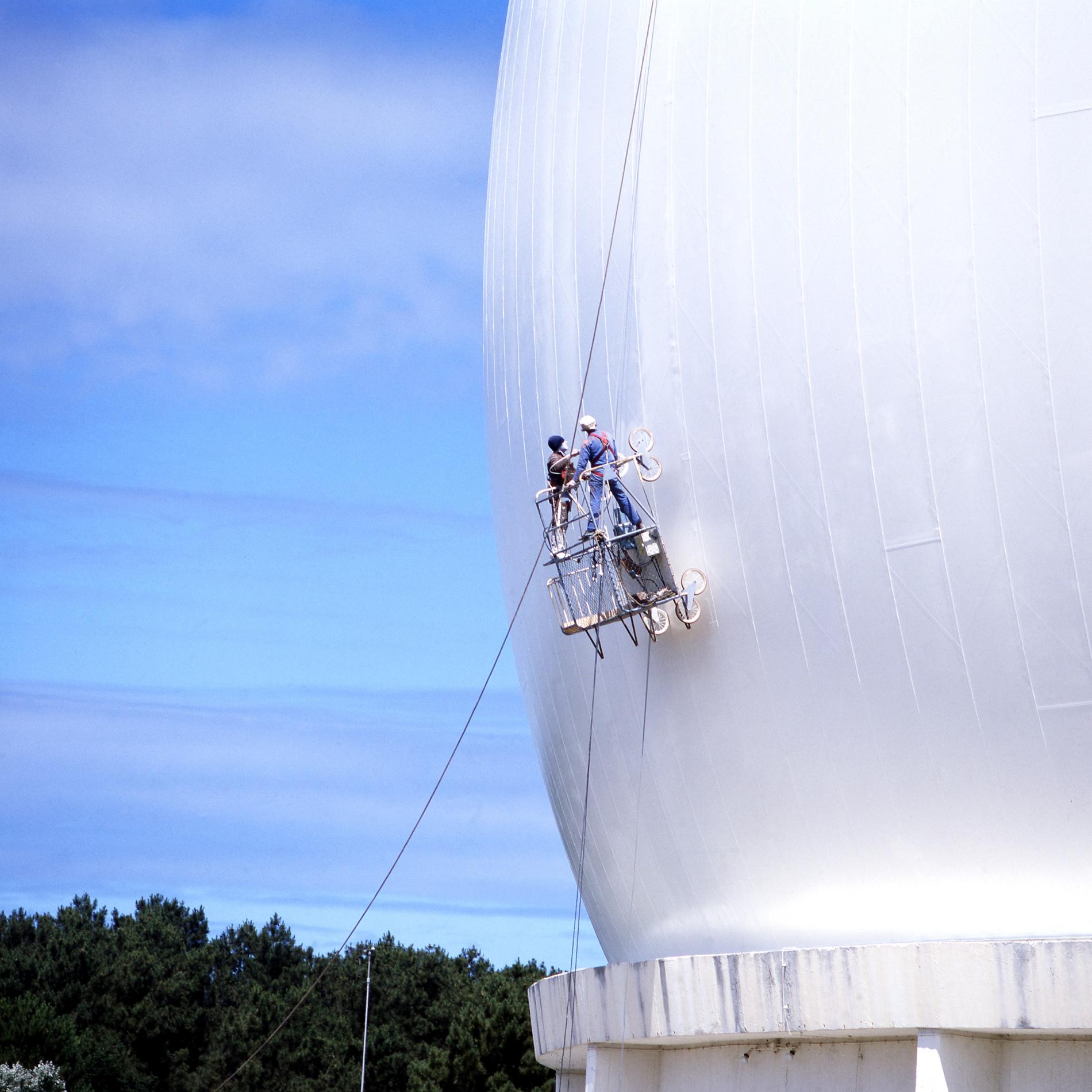 1986.08.04RepeintureRadomePB516748