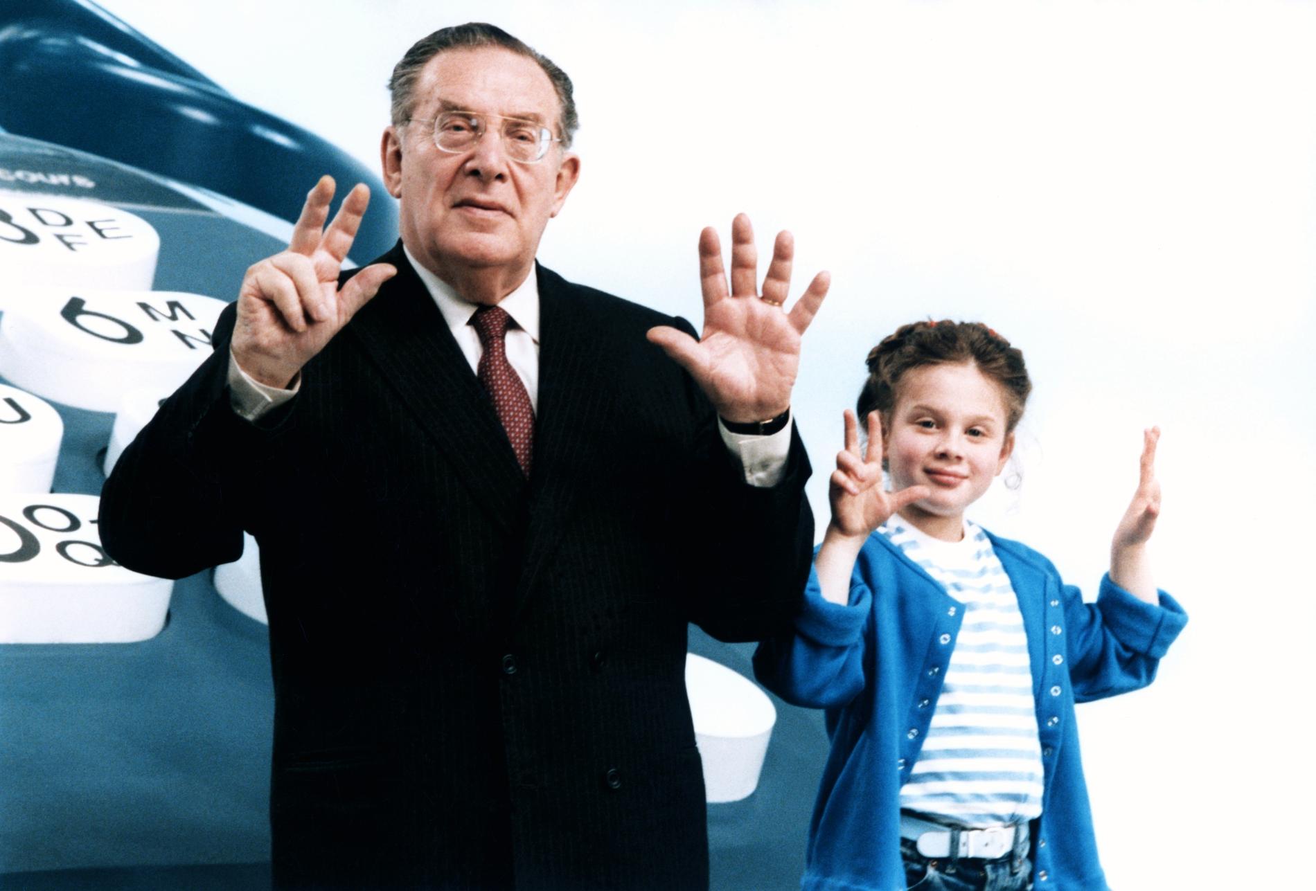 1985.05TournagePubNNT2SansNum003