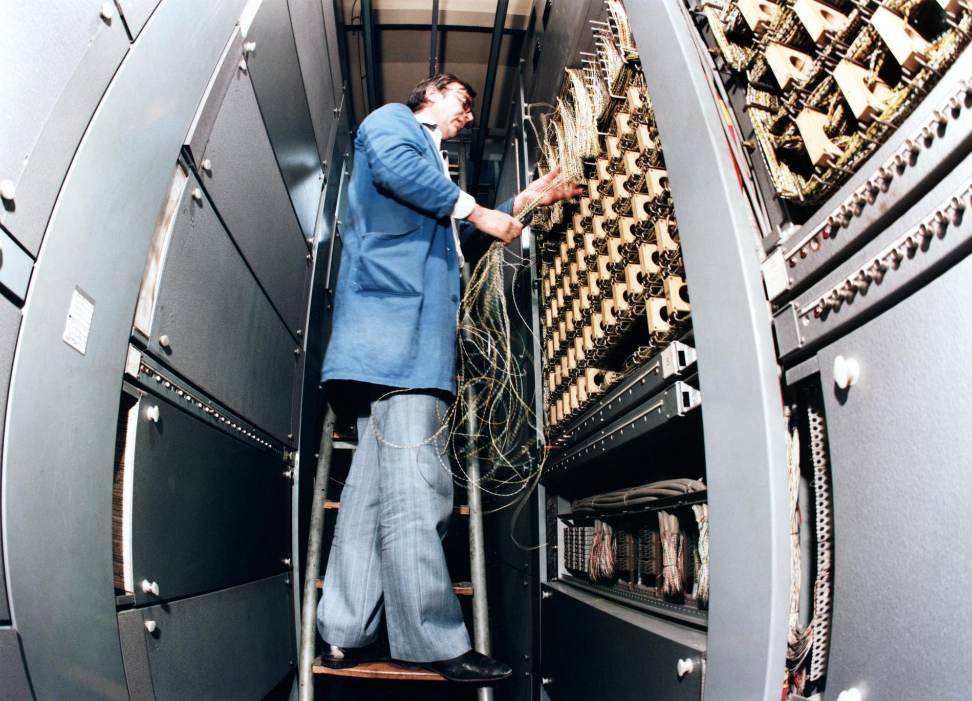 1985.10.25NNT2Villette2PC2num3404