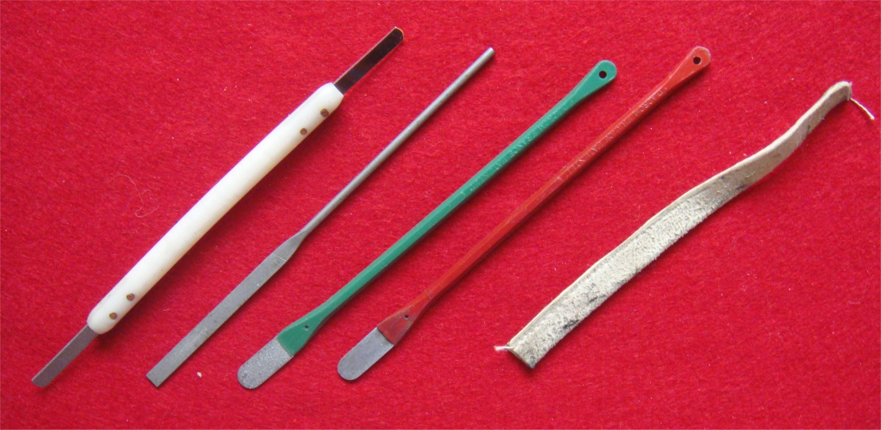 GrattoirsContactsPTT